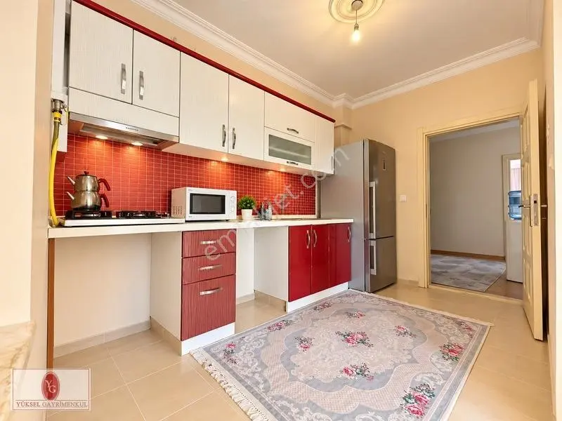 Yüksel'den Kadıköy'de Site İçinde Full Kredili Öncephe 3+1 Daire — fotoğraf 2