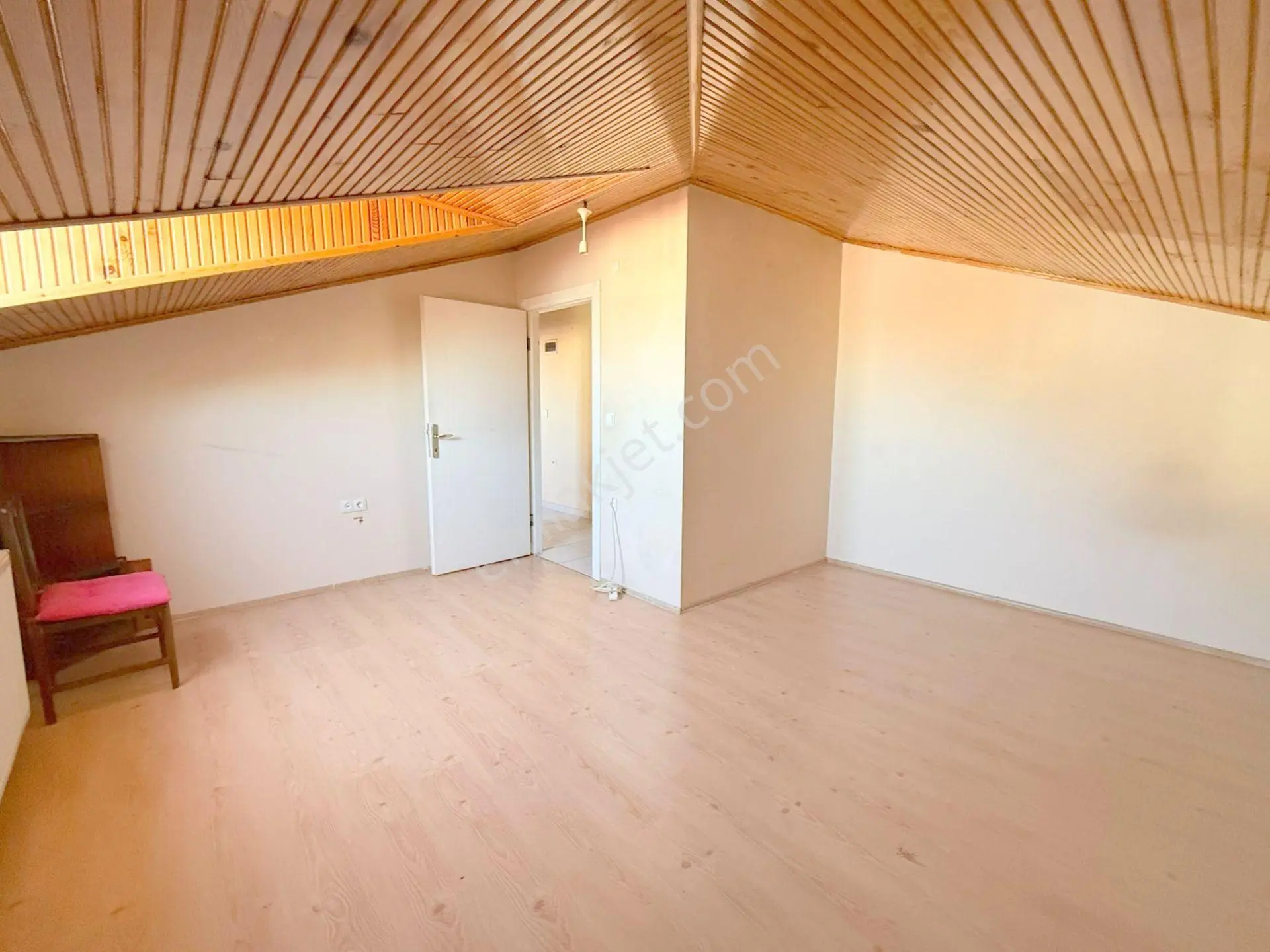 Mertcan'dan İskanlı Cadde 1dk Metro 6dk 2 Aileye Uygun Dubleks 4+2 — fotoğraf 18