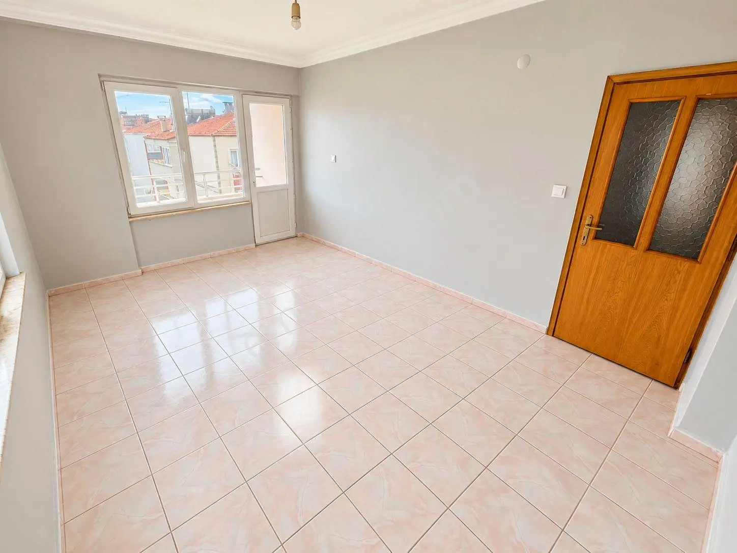 Yükselden İkizçayda Denize 500 Mt Ön Cephe Çift Balkonlu 2+1 — fotoğraf 5