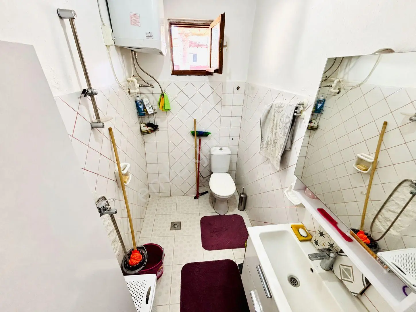 Sadece Yükselden Kızılkeçılı De Müstakil Tadında Fırsat 2+1 — fotoğraf 13