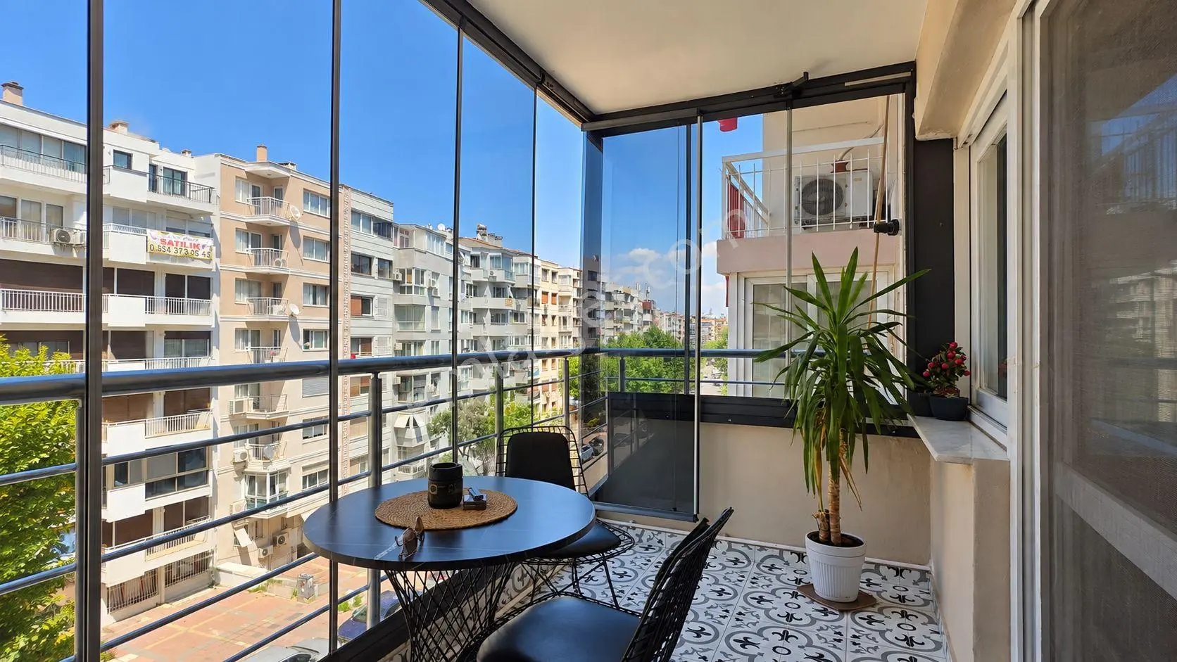 Mithatpaşa Caddesi, Prestijli Lokasyon, Şık Ve Ferah Arakat 3+1 — fotoğraf 3