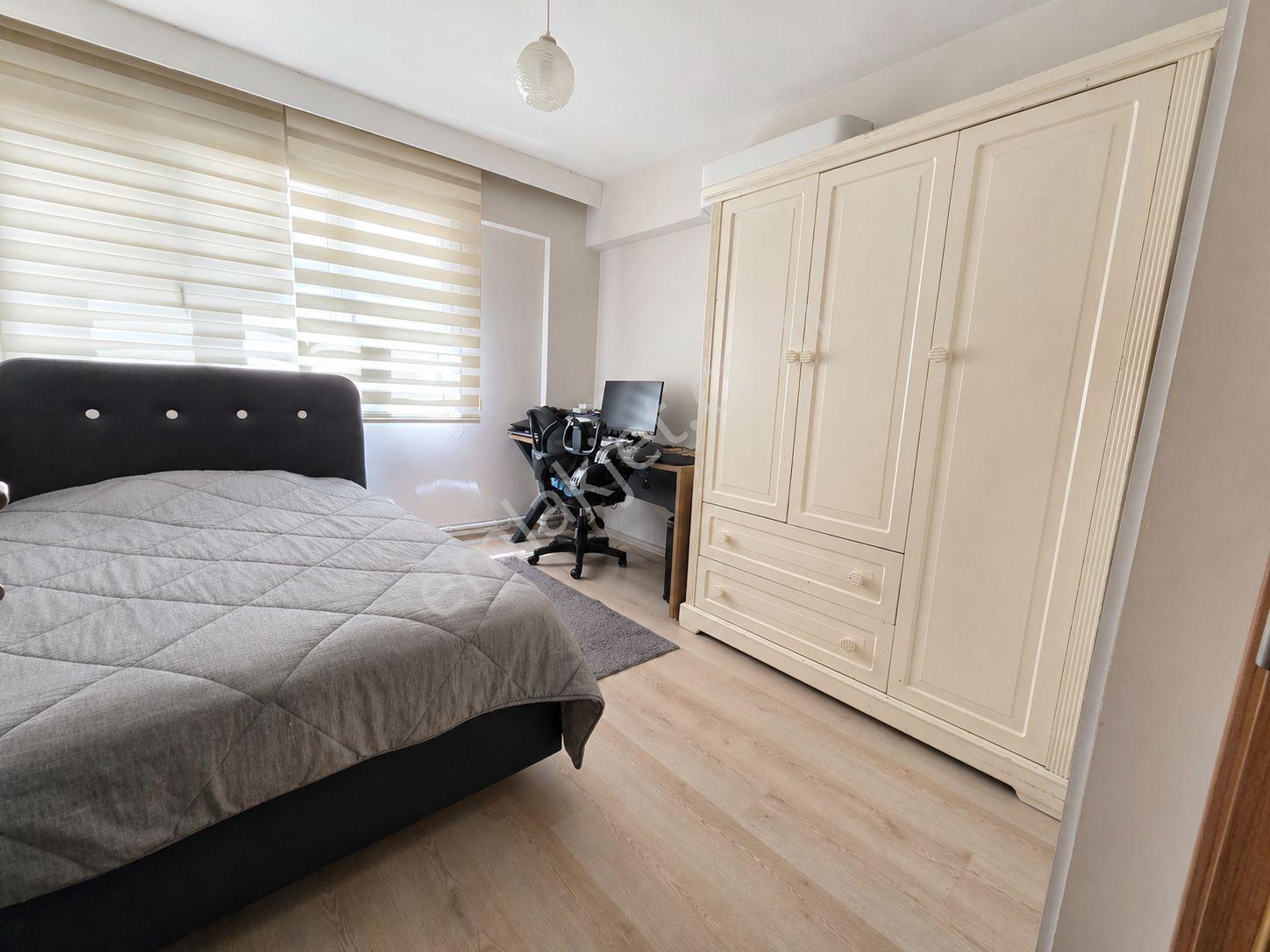Mithatpaşa Caddesi, Prestijli Lokasyon, Şık Ve Ferah Arakat 3+1 — fotoğraf 16
