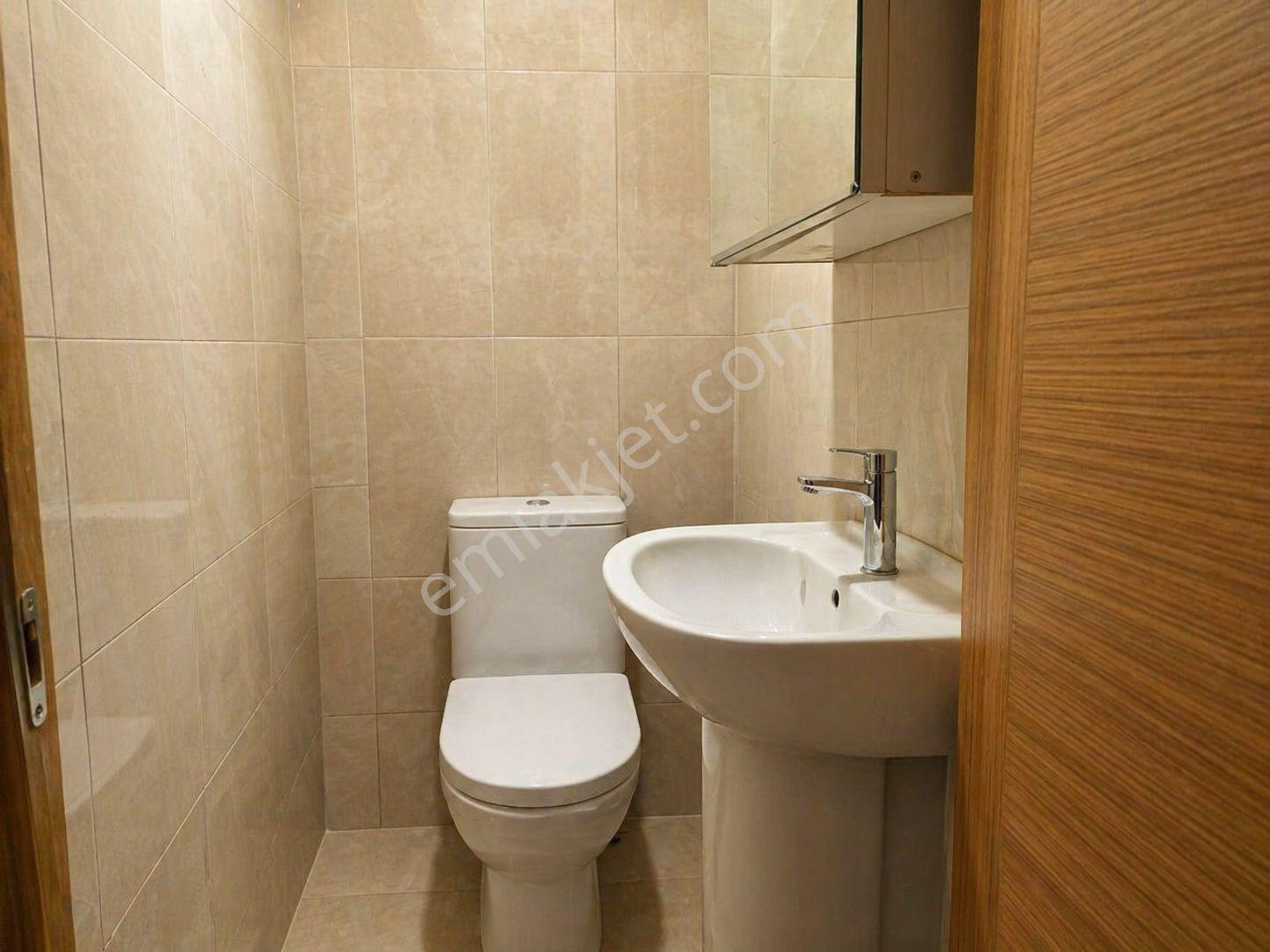 Mithatpaşa Caddesi, Prestijli Lokasyon, Şık Ve Ferah Arakat 3+1 — fotoğraf 19