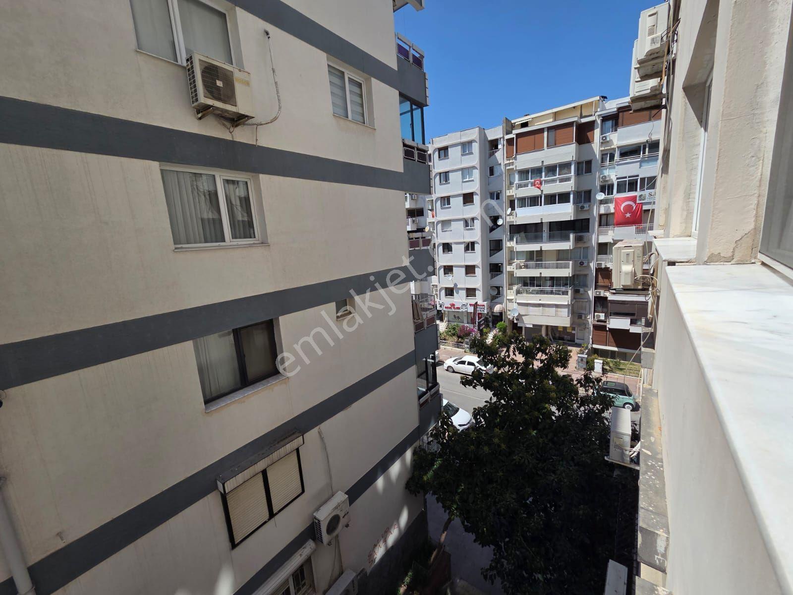 Mithatpaşa Caddesi, Prestijli Lokasyon, Şık Ve Ferah Arakat 3+1 — fotoğraf 20