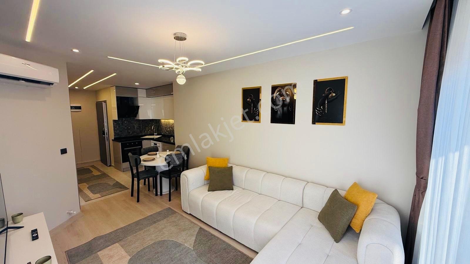 Kuşadası Davutlar Full Eşyalı 1+1 Daire — fotoğraf 3