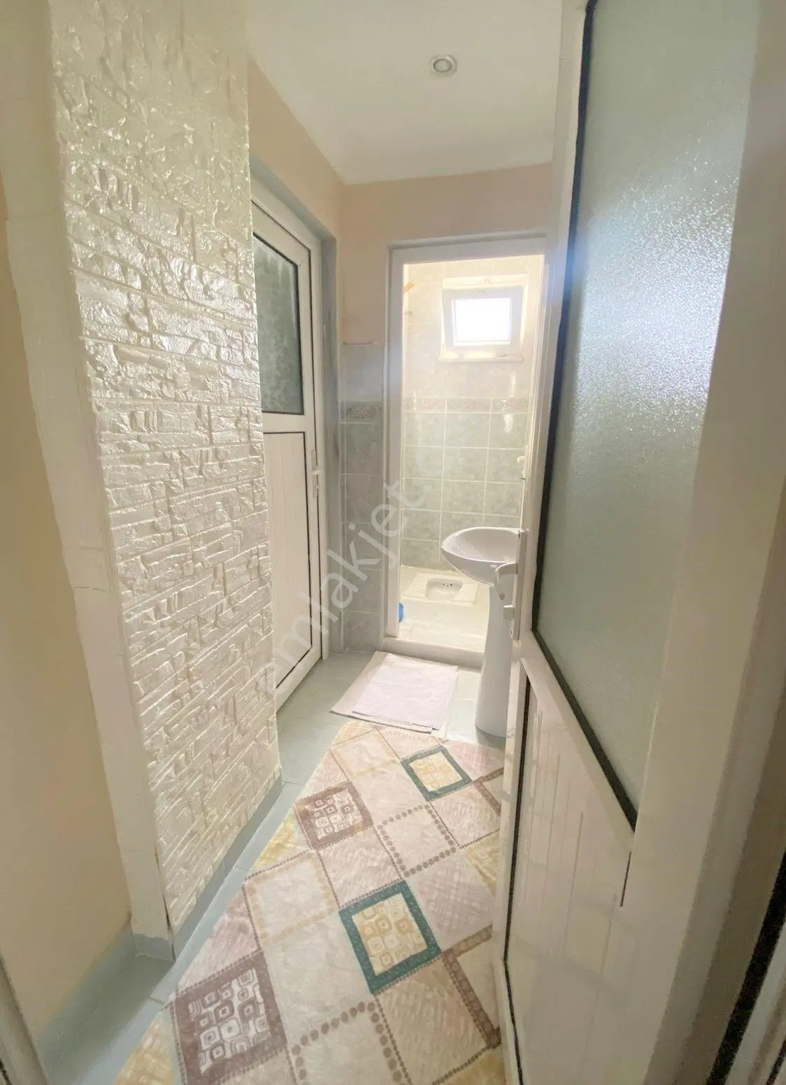 Mertcan'dan Ramazanoğlu Mah. Caddeye 2dk 25m2 Arsa Tapulu 2+1 — fotoğraf 12