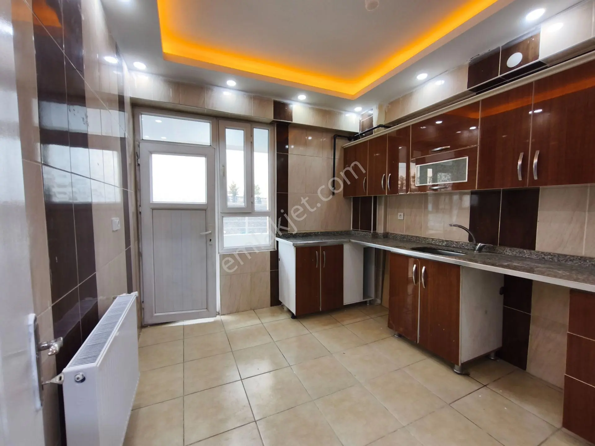 Bena Emlak'tan Satılık 2+1 İskânlı Katılım Evlerine Uygun — fotoğraf 16