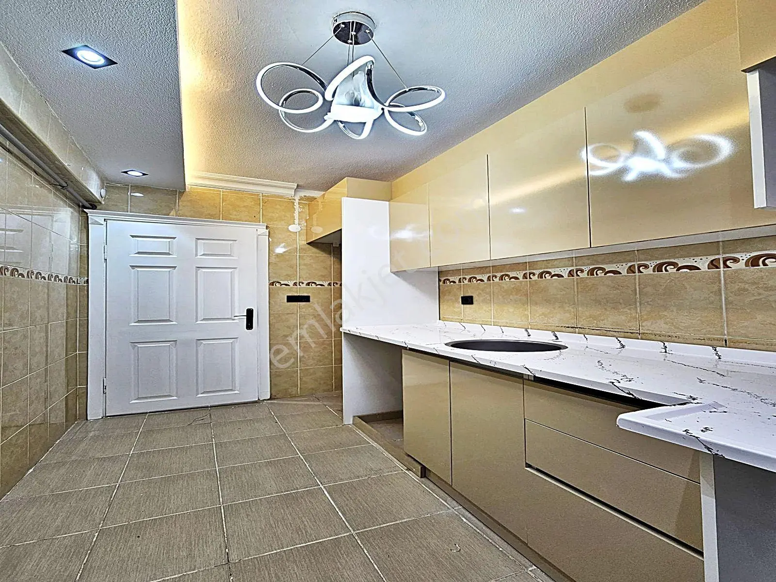 Yıldırım Yapı'dan Kıraç'ta Eminevim & Krediye Uygun 4+2 Kelepir Full Dekorlu Satılık Dubleks Daire — fotoğraf 9