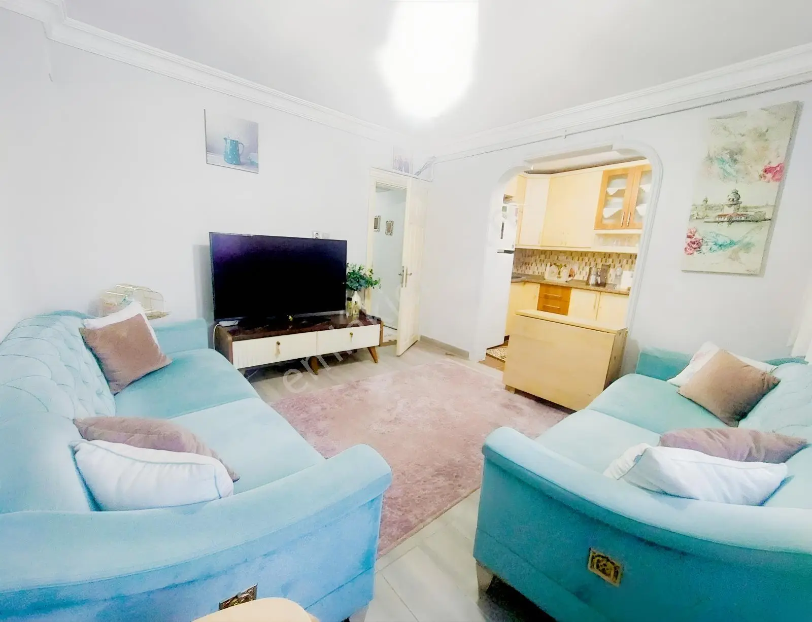 Köprü Emlak'tan Satılık 1+1 Masrafsız Giriş Altı Daire — fotoğraf 4