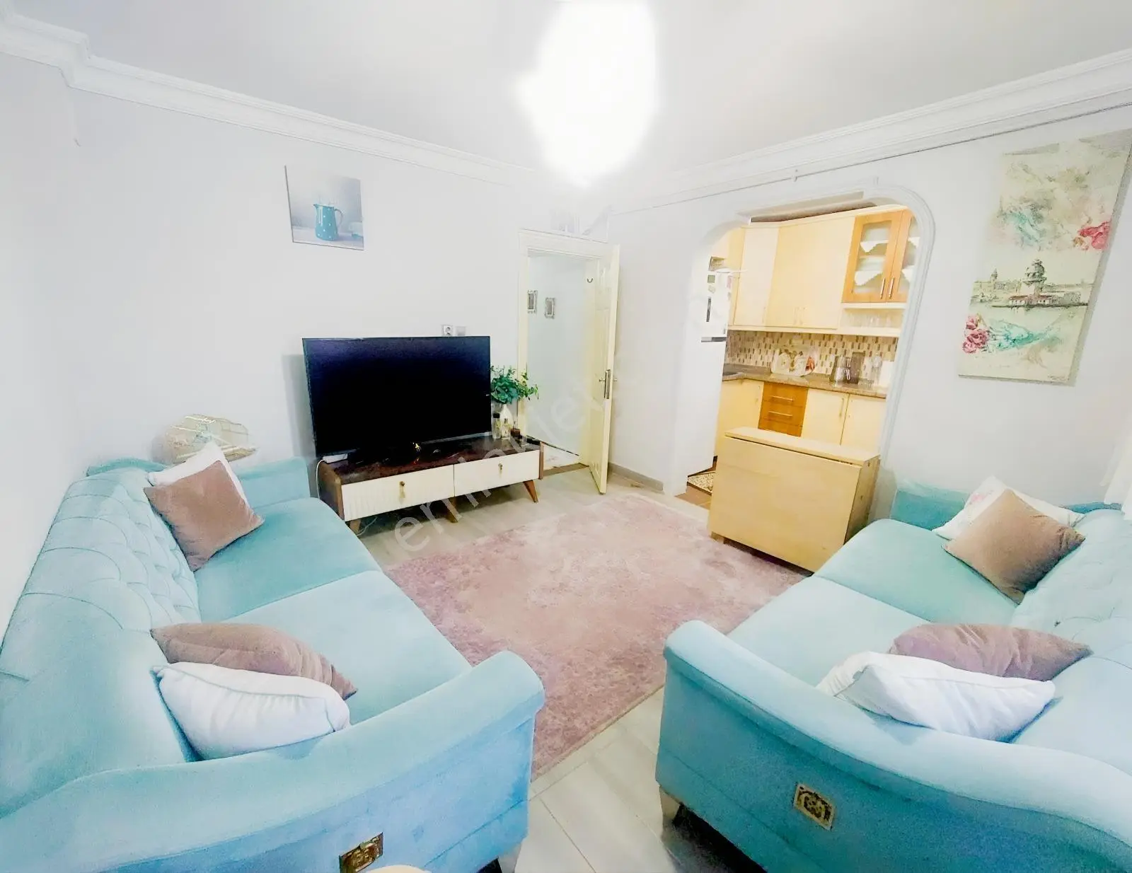 Köprü Emlak'tan Satılık 1+1 Masrafsız Giriş Altı Daire — fotoğraf 5