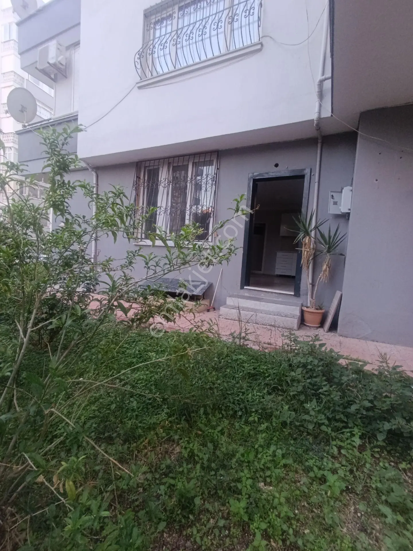 Adana Mahfesığmaz’Da Satılık 2+1 Bahçeli Daire!