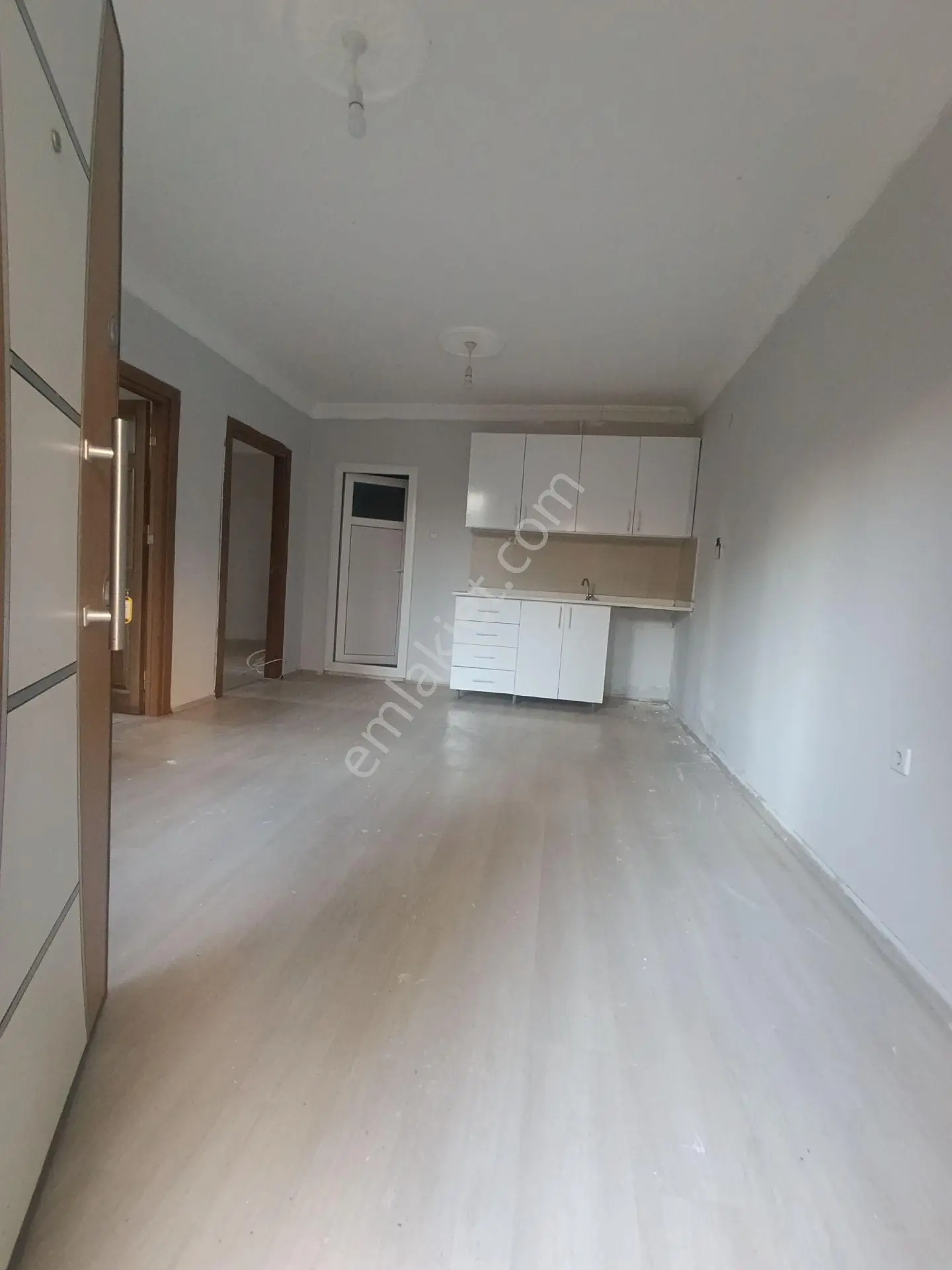 Adana Mahfesığmaz’da Satılık 2+1 Bahçeli Daire! — fotoğraf 3