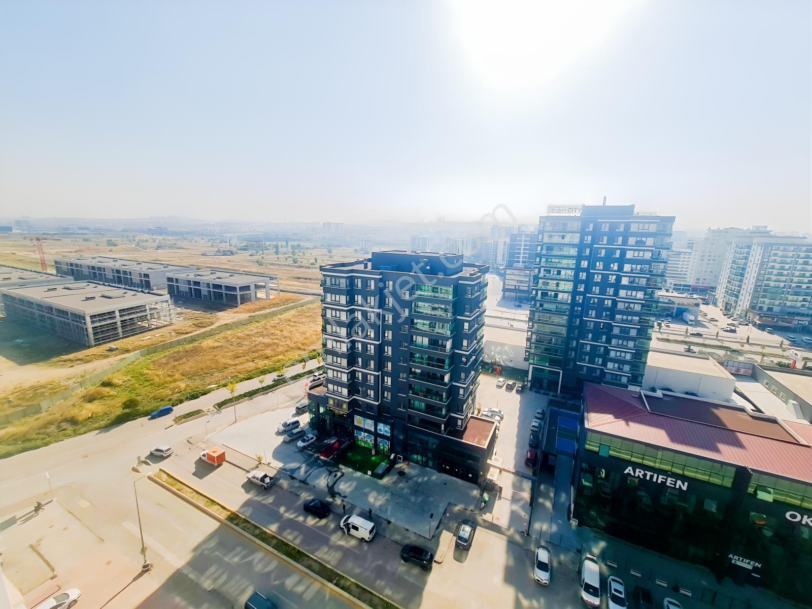 Yeşilova Mh Kapalı Mutfaklı Cadde Üzeri Lüx Ve Geniş 2+1 Daire — fotoğraf 11
