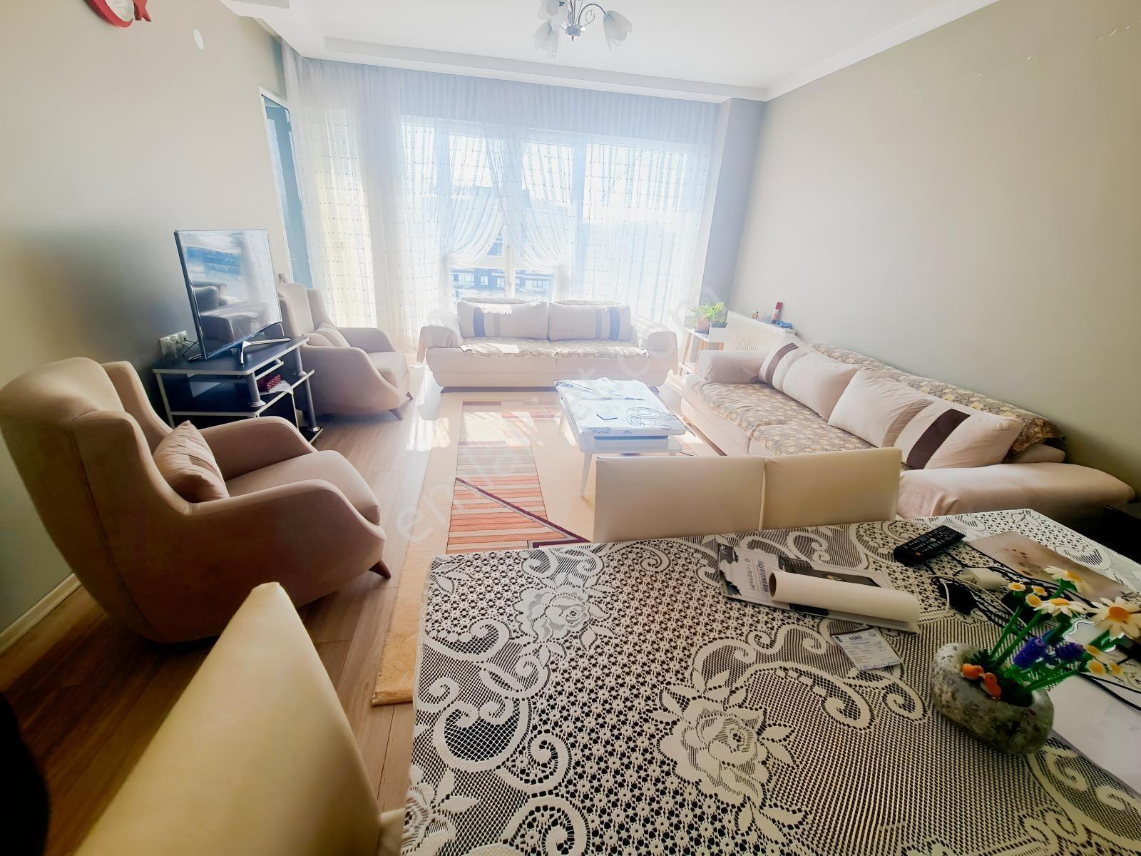 Yeşilova Mh Kapalı Mutfaklı Cadde Üzeri Lüx Ve Geniş 2+1 Daire — fotoğraf 14