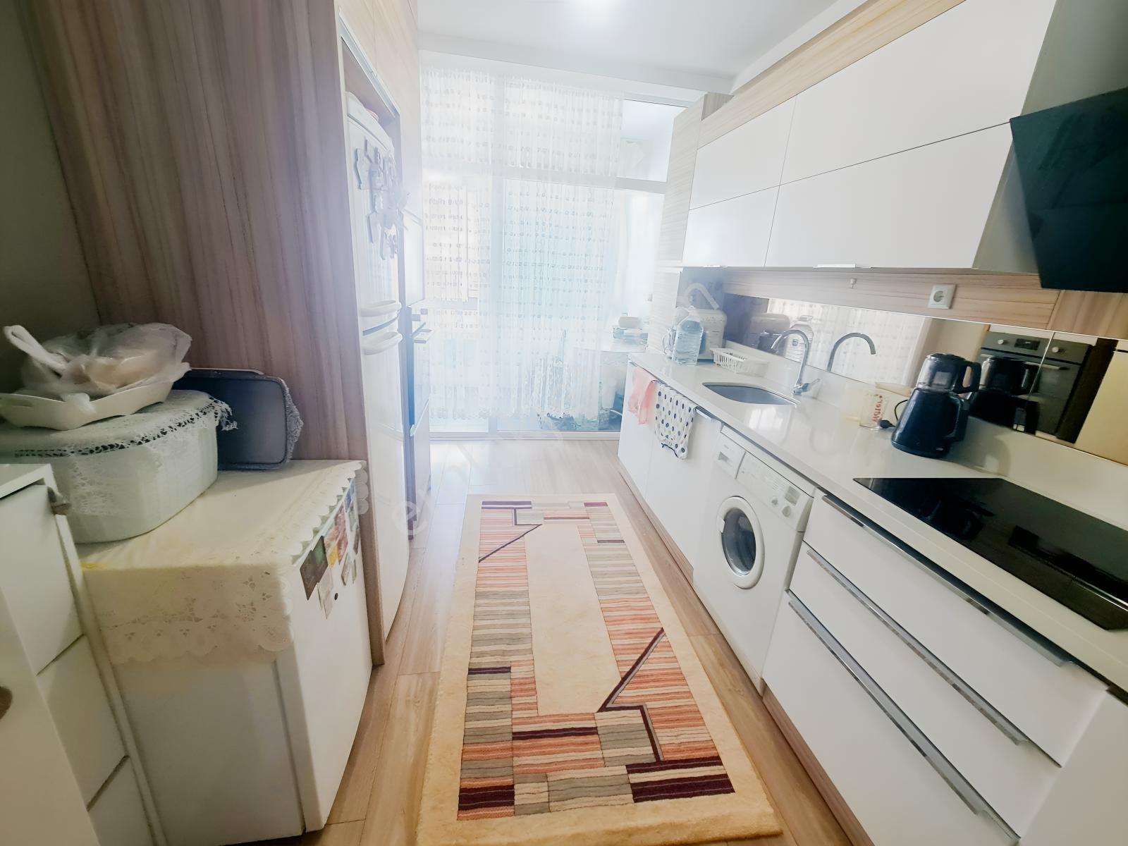 Yeşilova Mh Kapalı Mutfaklı Cadde Üzeri Lüx Ve Geniş 2+1 Daire — fotoğraf 20