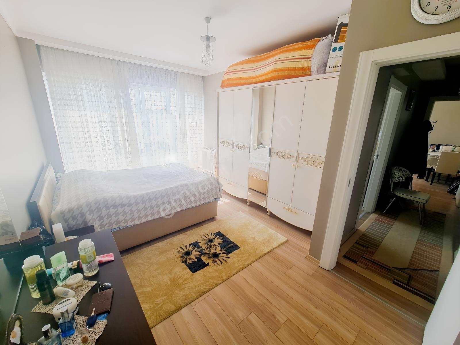 Yeşilova Mh Kapalı Mutfaklı Cadde Üzeri Lüx Ve Geniş 2+1 Daire — fotoğraf 31