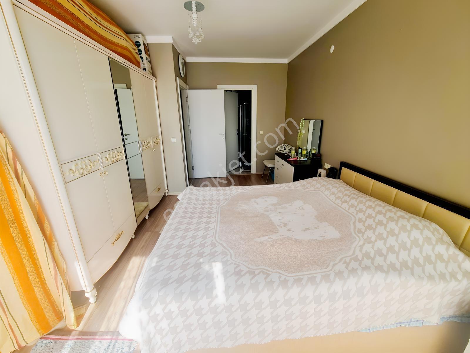 Yeşilova Mh Kapalı Mutfaklı Cadde Üzeri Lüx Ve Geniş 2+1 Daire — fotoğraf 32