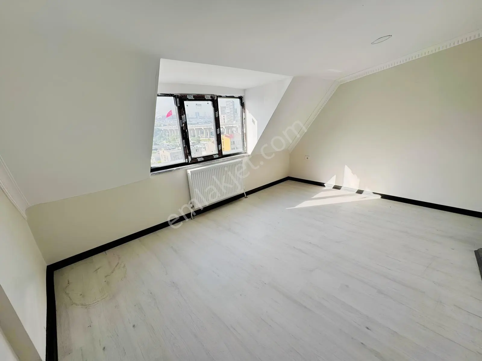 Bayrampaşa'da Teraslı Satılık 3+1 Sıfır Daire — fotoğraf 8