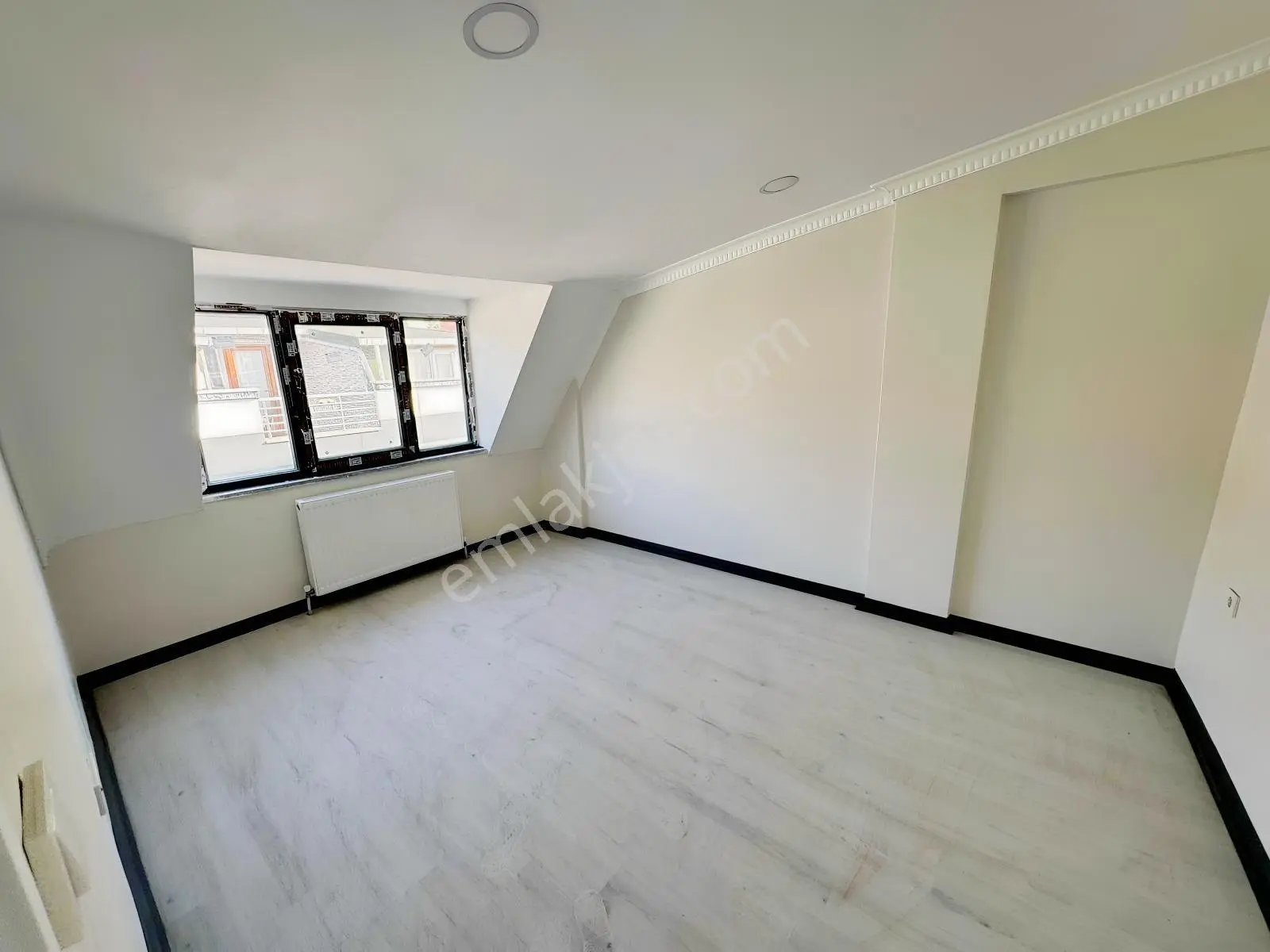 Bayrampaşa'da Teraslı Satılık 3+1 Sıfır Daire — fotoğraf 16