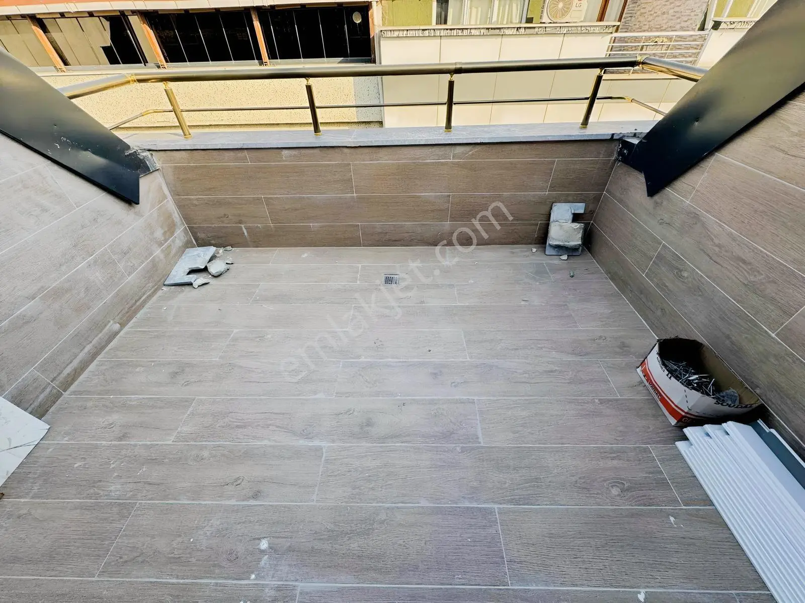 Bayrampaşa'da Teraslı Satılık 3+1 Sıfır Daire — fotoğraf 32