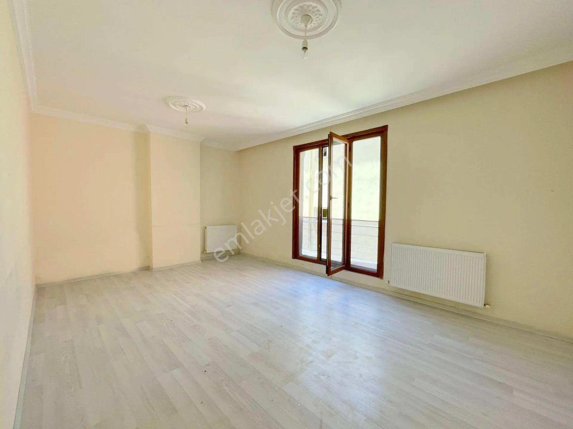 Mertcan'dan Kavakpınar Mah.iskanlı Cadde Üzeri Teraslı 2+1 Daire — fotoğraf 5