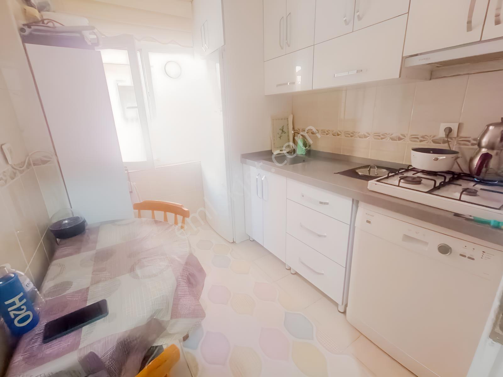 Topçu Pazar Sağlık Ocağı Okullar Yanı Merkezi Yerde 2+1 Giriş Ka — fotoğraf 8