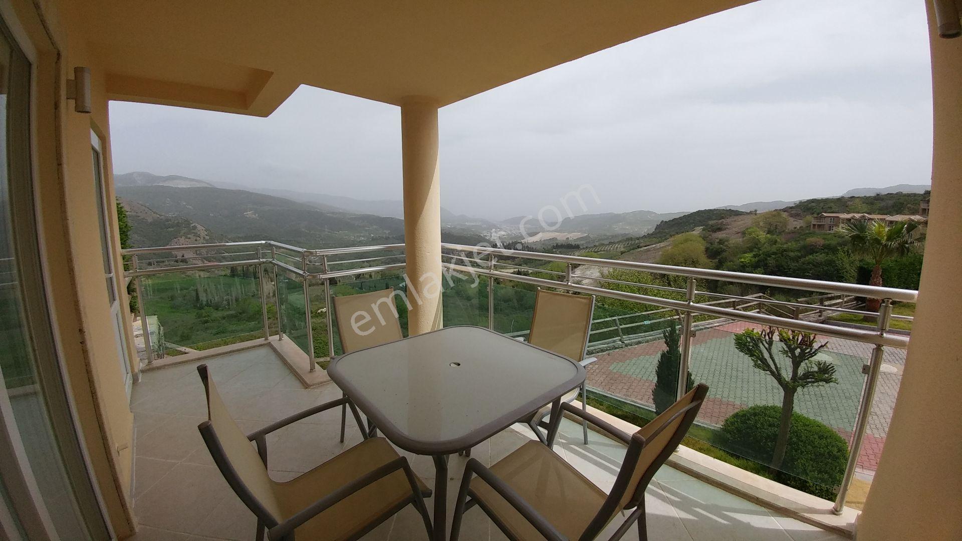 Kuşadası Golf & Spa Resort Doğa Manzaralı Eşyalı Satılık 1+1 — fotoğraf 8