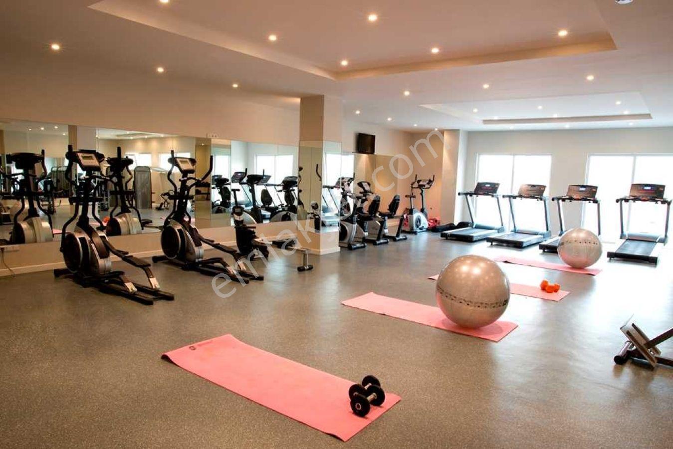 Kuşadası Golf & Spa Resort Doğa Manzaralı Eşyalı Satılık 1+1 — fotoğraf 20
