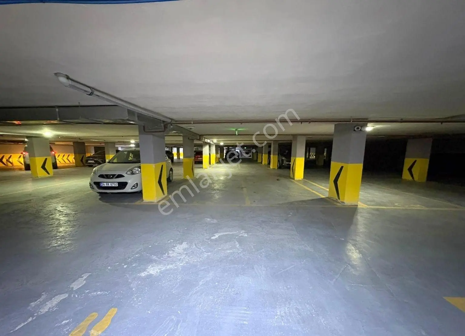 Mertcan'dan Havuzlu Güvenlikli Lüks Sitede Ara Kat 2+1 Daire — fotoğraf 23