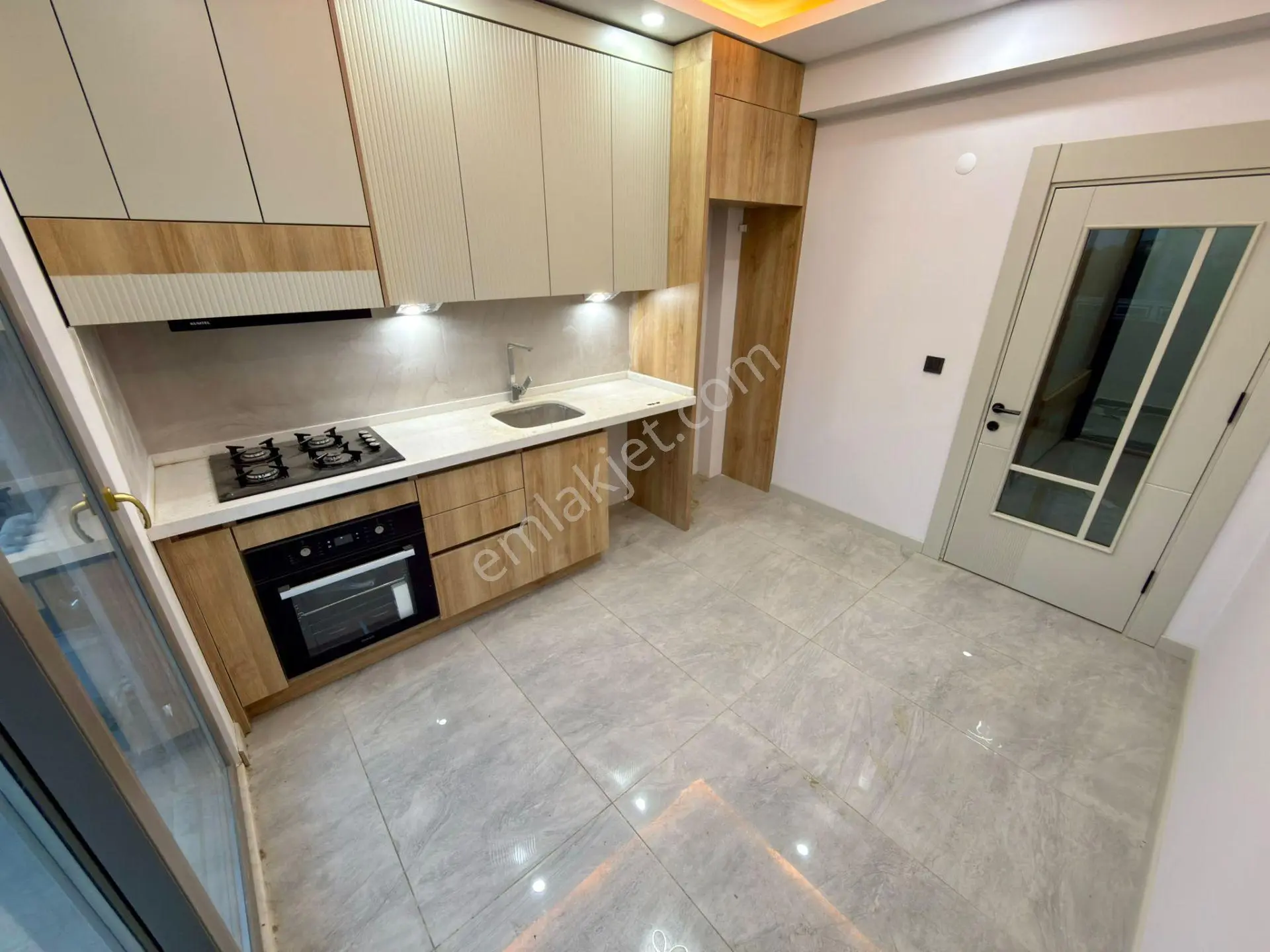 Yüksel'den Kadıköy'de Site İçinde Lüks Öncephe 2+1 Sıfır Daire — fotoğraf 8
