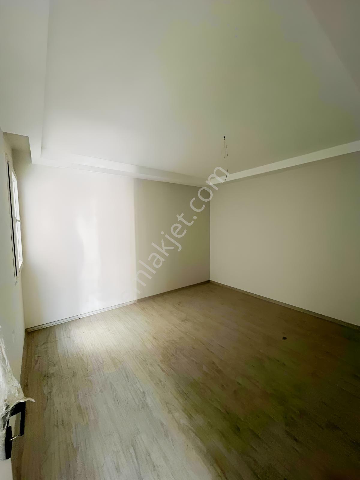Ata Mahallesinde Geniş Kapalı Otopark&ayrı Mutfaklı Arakat 2+1 — fotoğraf 4