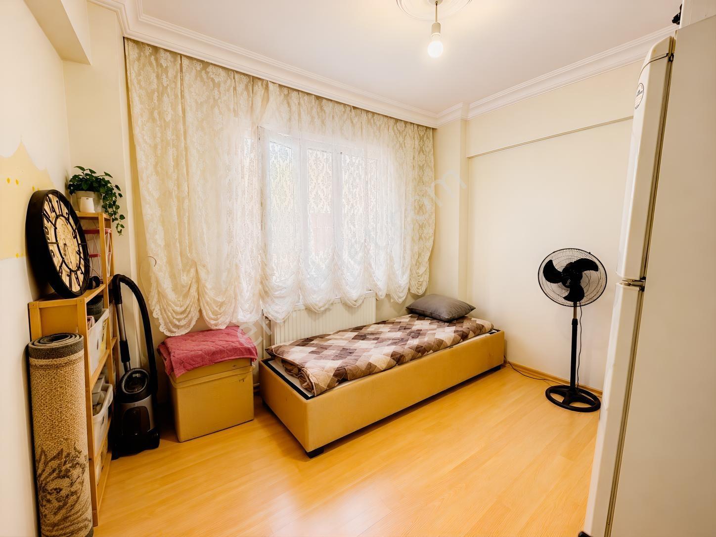 Bayrampaşa Yıldırım Mh. Satılık 2+1 Daire — fotoğraf 14