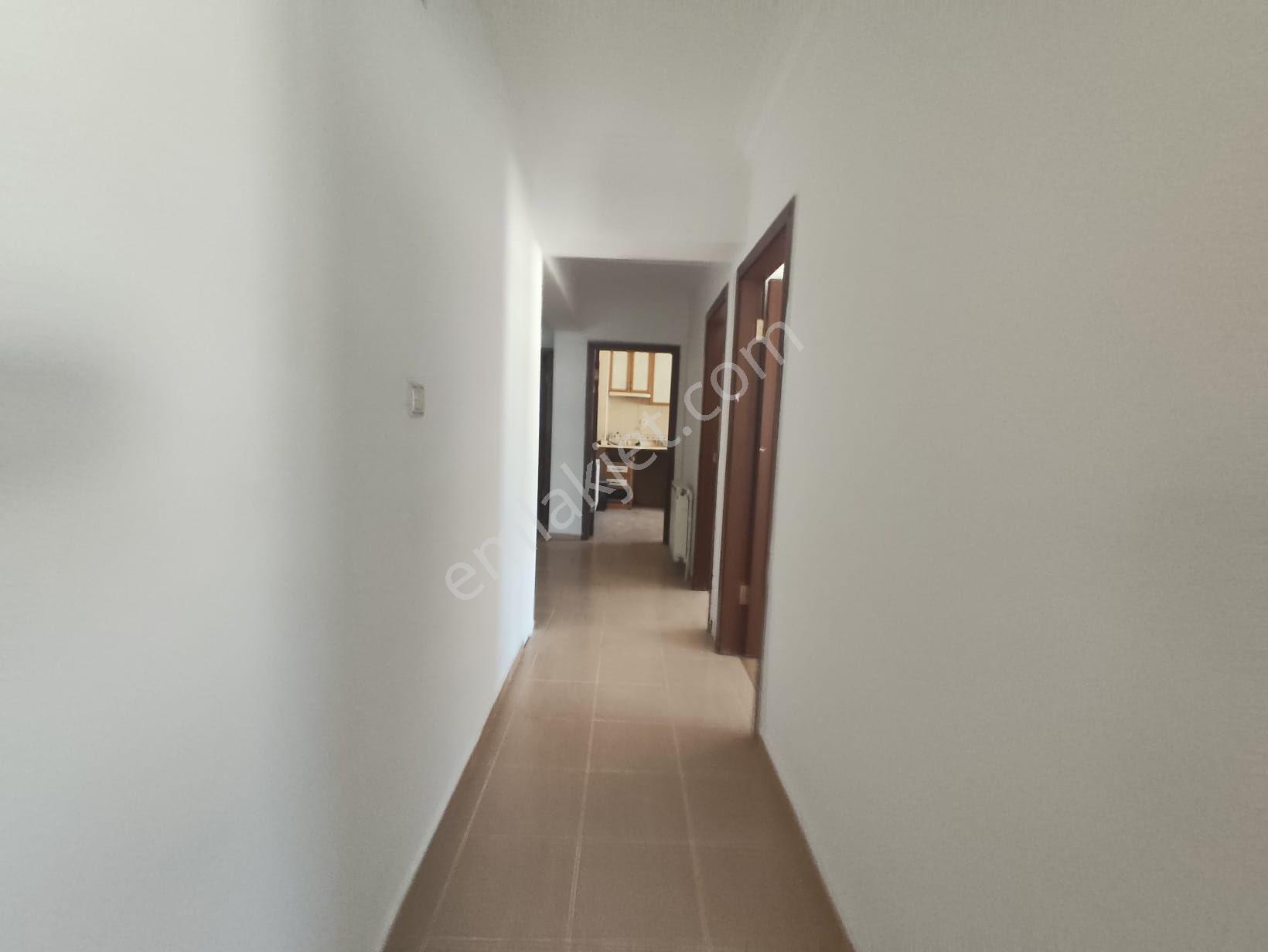 Yılmaz Gayrımenkulden Asansörlü 3+1 Genış Metre Kare Yasarkemal Cad Ustu — fotoğraf 5