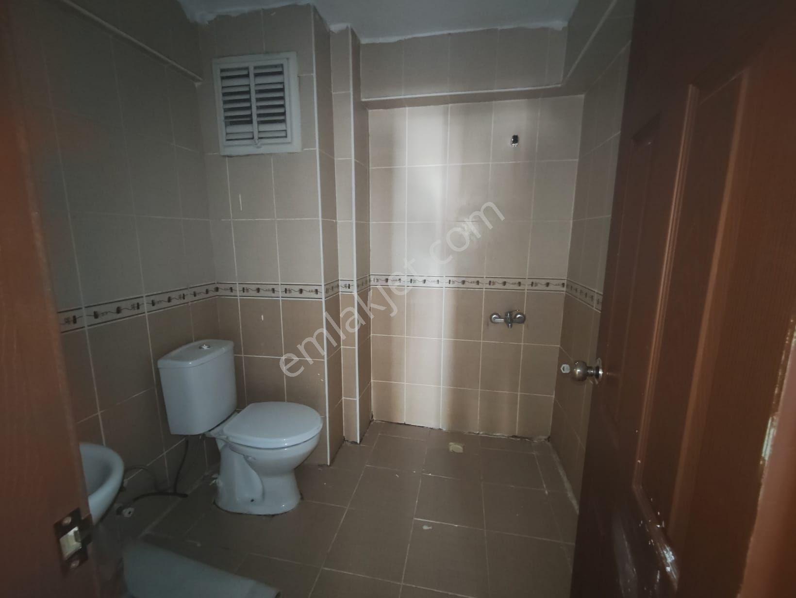 Yılmaz Gayrımenkulden Asansörlü 3+1 Genış Metre Kare Yasarkemal Cad Ustu — fotoğraf 19