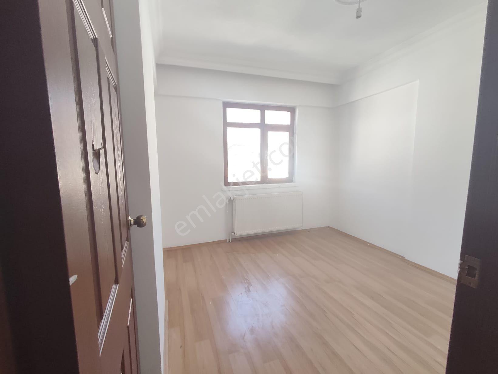 Yılmaz Gayrımenkulden Asansörlü 3+1 Genış Metre Kare Yasarkemal Cad Ustu — fotoğraf 32
