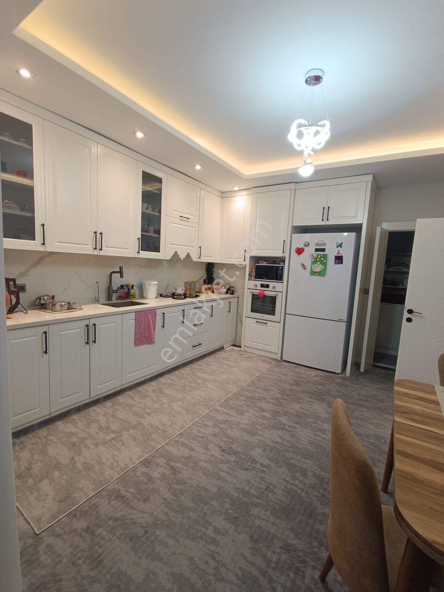 Aratol Mahallesi Mercedes Karşısı Su Deposu Civarı Müstakil Villa Satılık — fotoğraf 6