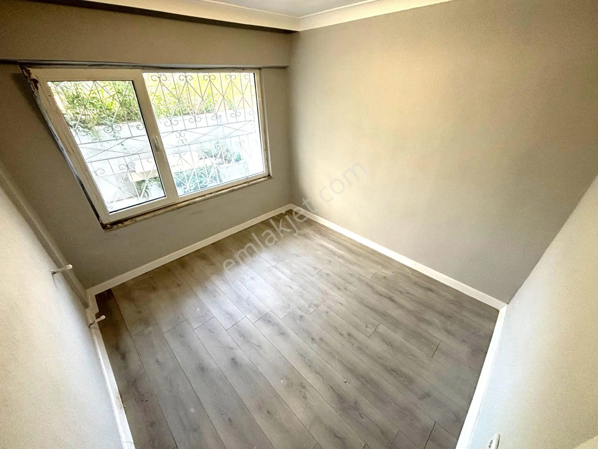 Melodi'den Altınkum Merkez'de Denize 100mt Müstakil Bahçeli Ada Mutfaklı Deluxe 2+1 Daire — fotoğraf 31