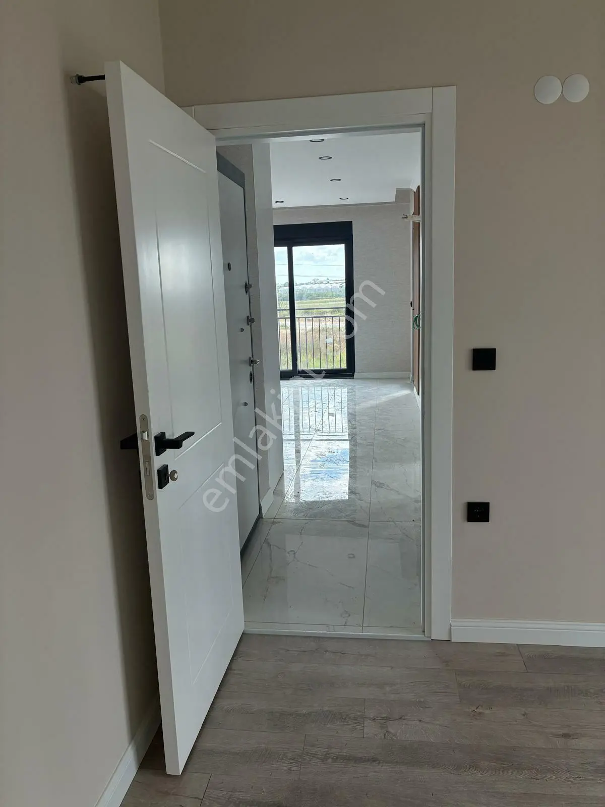 Ilıca Mah. 2+1 Satılık Daire — fotoğraf 22