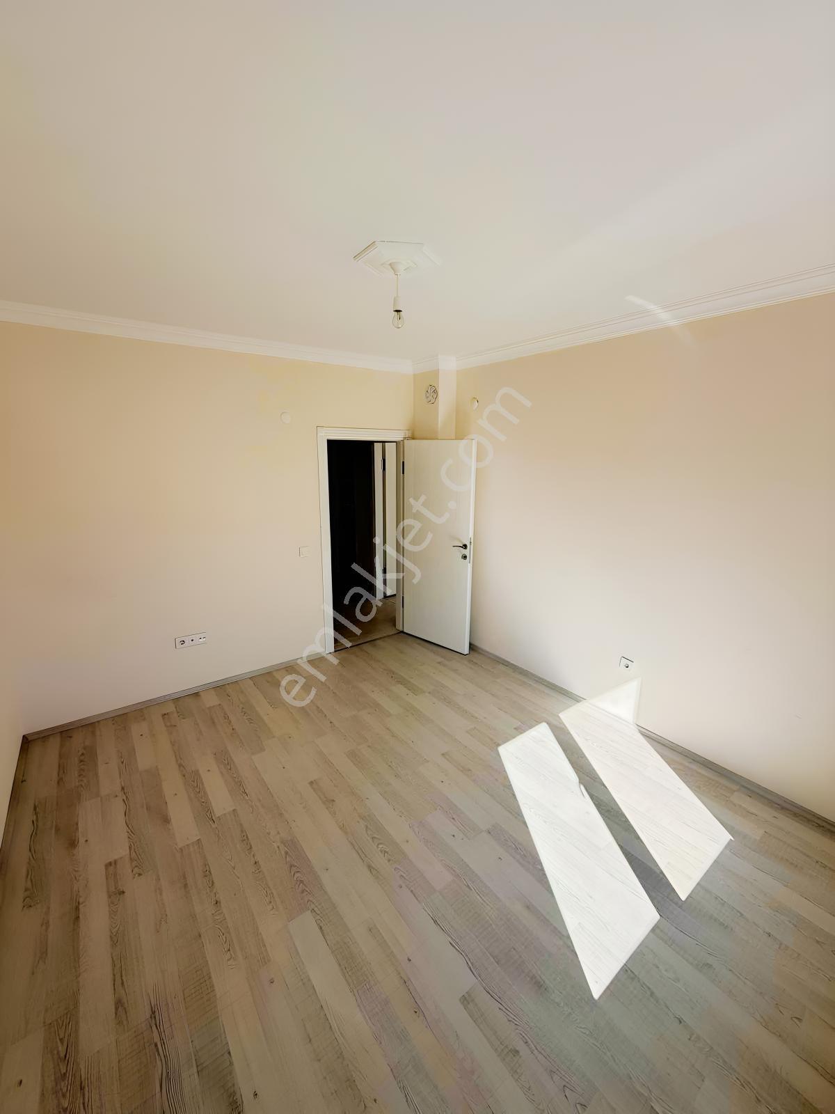 Marka Dan Hz Ömer Cami Yanı 3+1 — fotoğraf 7