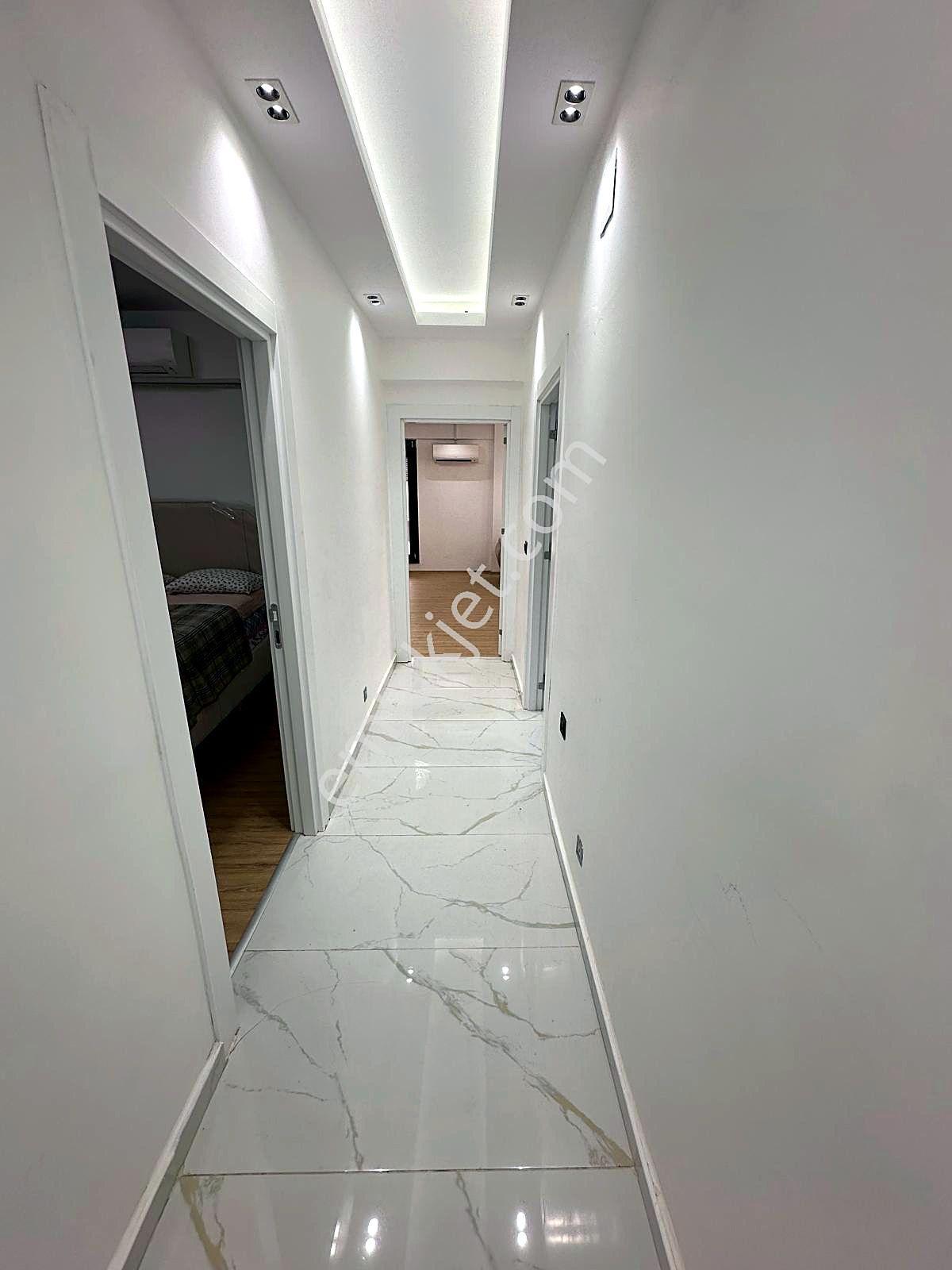 Oğuzeli Kurtuluş'ta 444 M² Arsa Üzerinde Sıfır 4 Katlı 3+1 Satılık Villa — fotoğraf 6