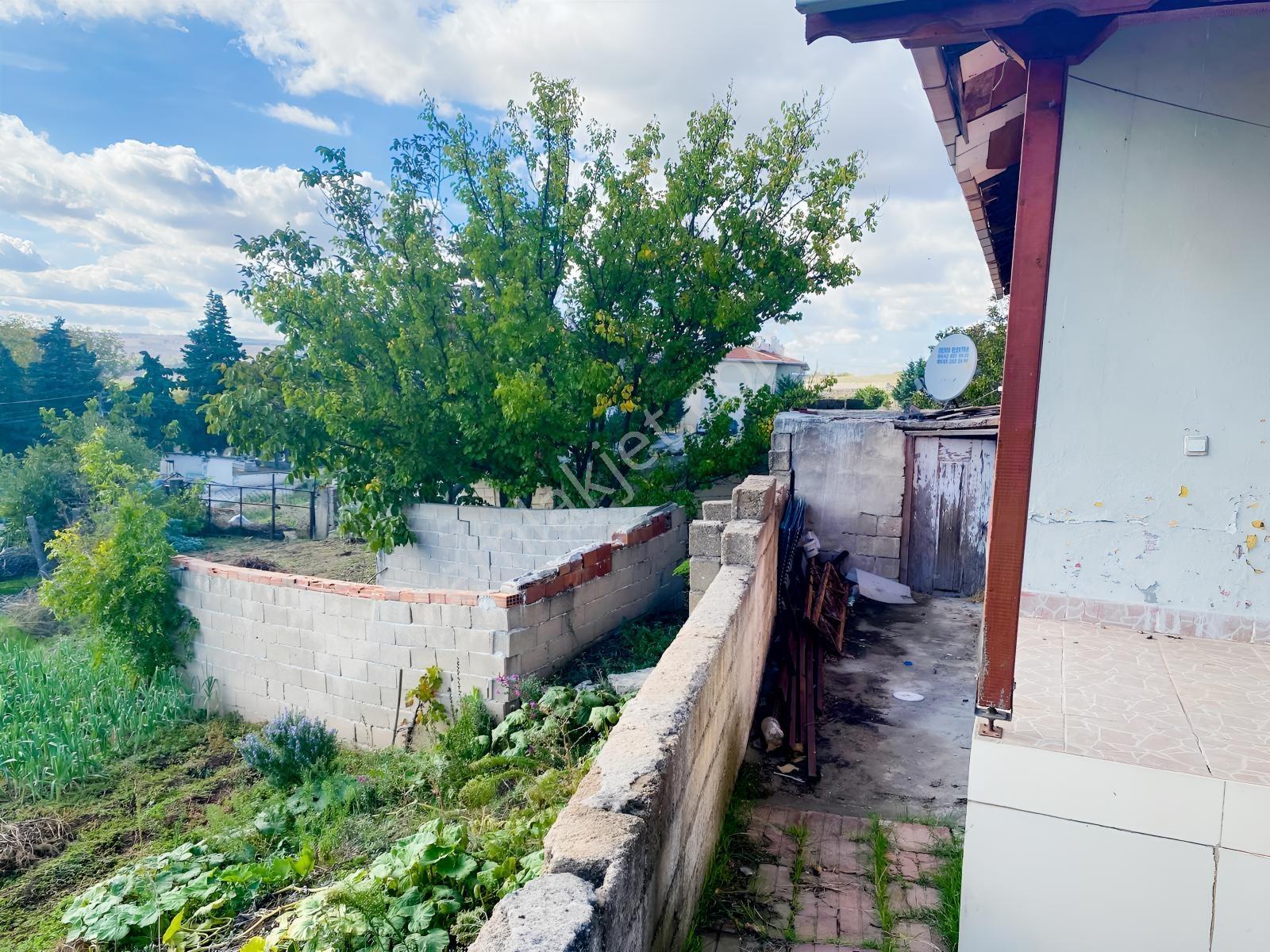 Vize Devlet Hastanesi Yanında 3+1 Satılık Bahçeli Müstakil Ev — fotoğraf 12