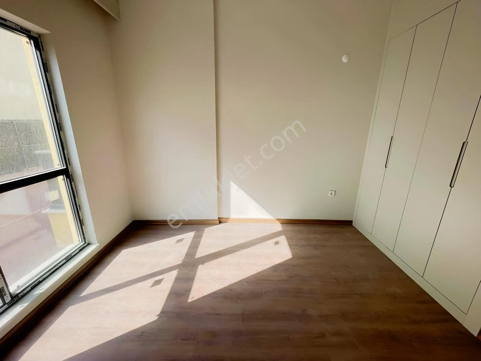 Winnest'ten Plevne Caddesinde Satılık Sıfır 1+1 Daire — fotoğraf 40