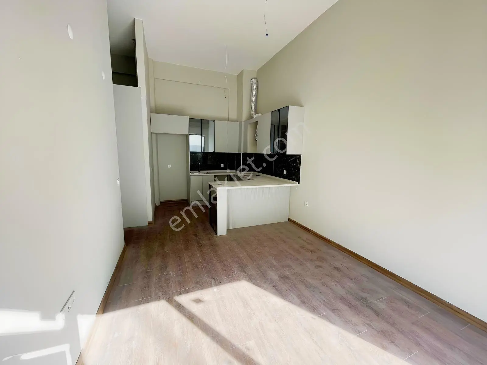 Winnest'ten Plevne Caddesinde Satılık Sıfır 1+1 Daire — fotoğraf 48