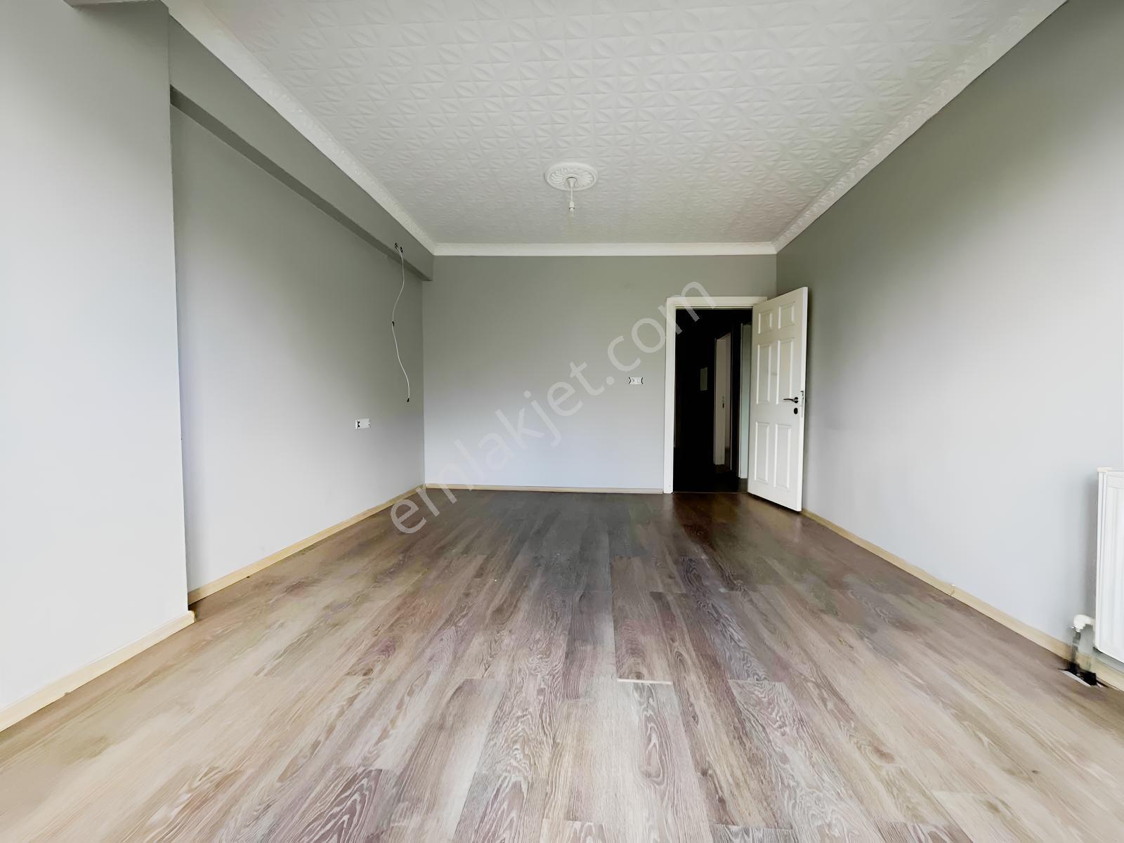 |osmanlı|ön Cephe İskanlı Asansörlü Acil Satılık 2+1 — fotoğraf 6
