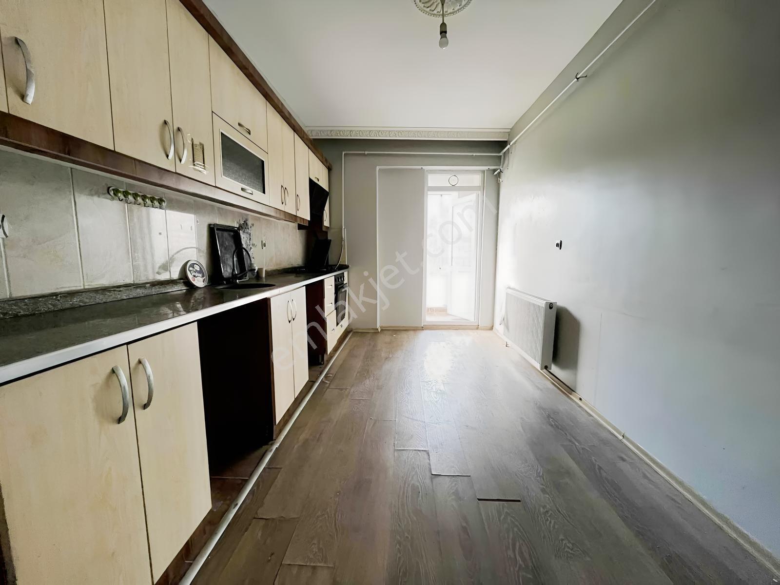 |osmanlı|ön Cephe İskanlı Asansörlü Acil Satılık 2+1 — fotoğraf 21