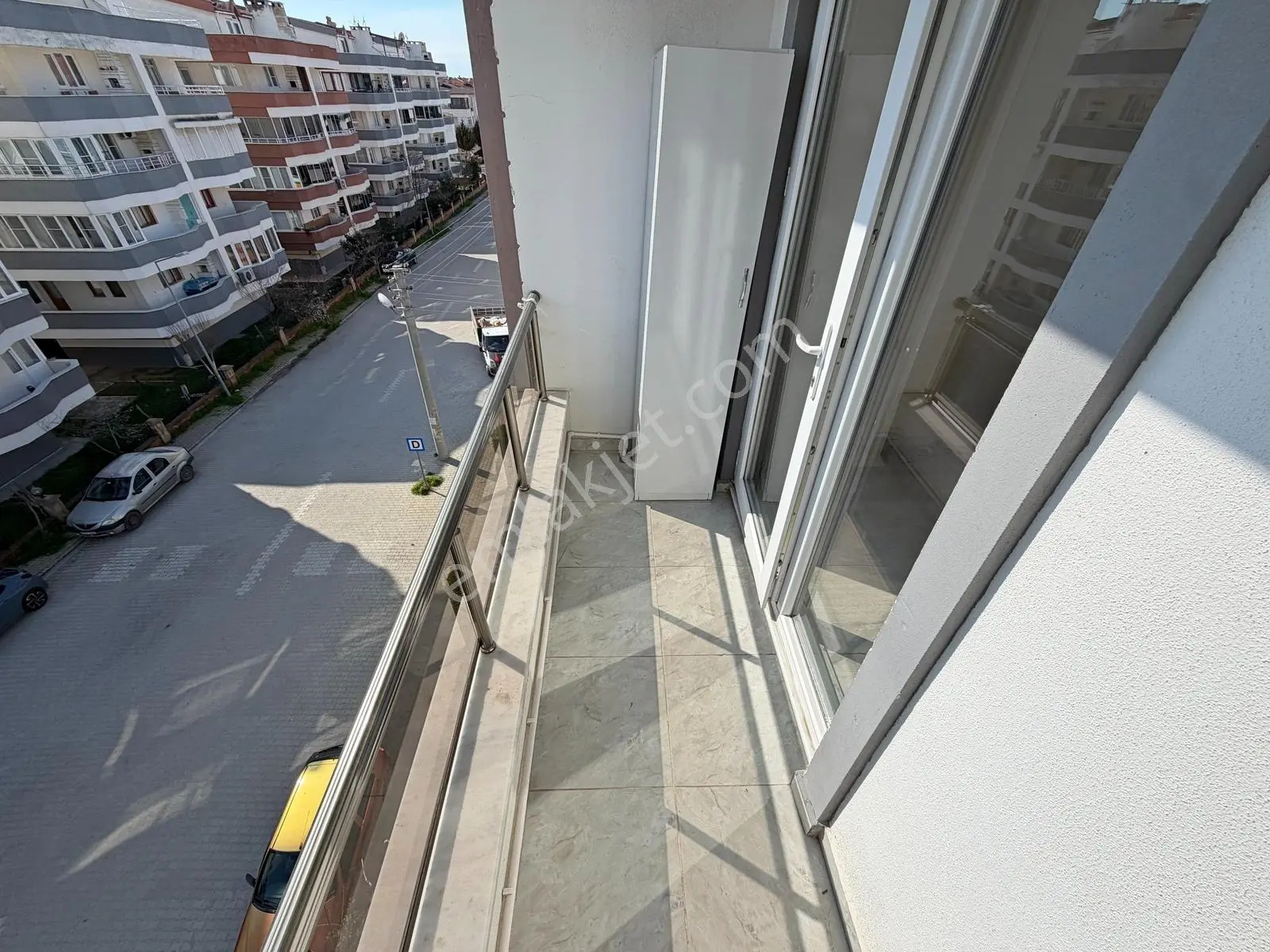 ▀güç'ten Altınkum'da Ön Cephe Asansörlü Kombili Kaçmaz 1+1 Daire — fotoğraf 19