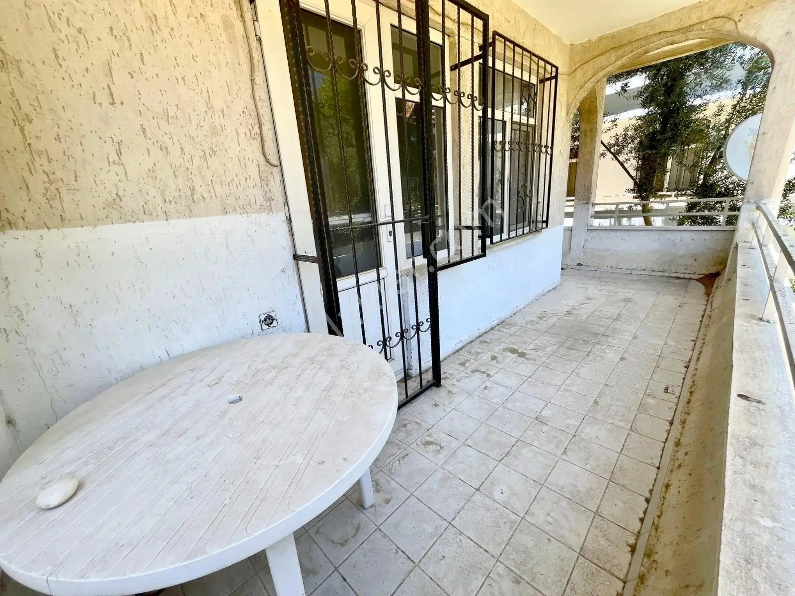 ▀güç'ten Akçay'da Ayrı Mutfaklı Havuzlu Kelepir Fırsat 3+1 Daire — fotoğraf 21