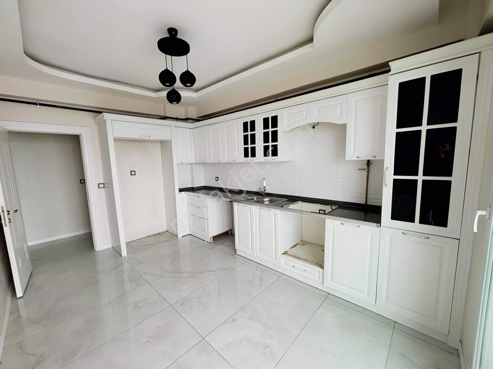 Siverek Caddesi 2+1 90 M² Lüx Daire