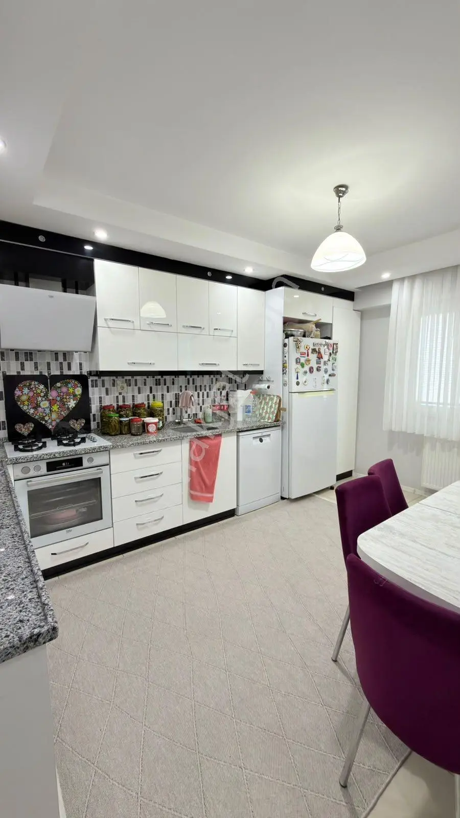 Şemikler'de 2+1 Arakat Asansörlü Full Kredi İmkanlı Lüks Daire