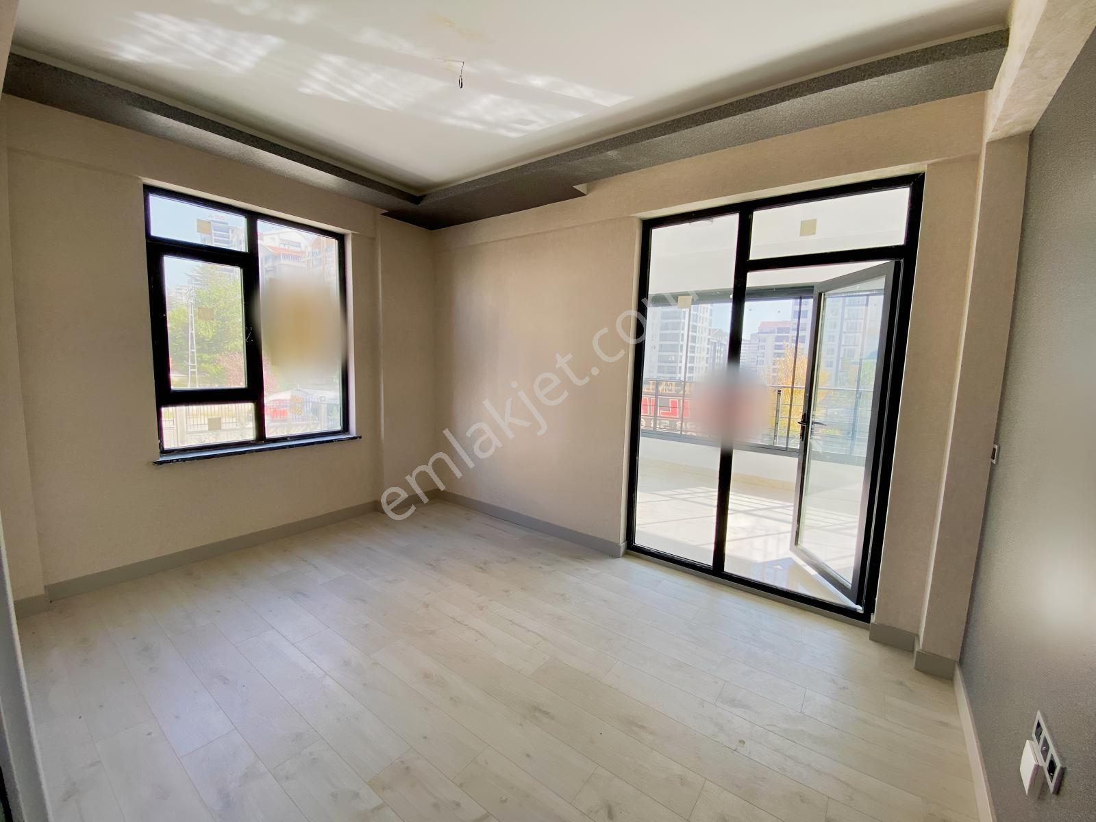 Şehrin Yıldızı ! Ege Mah Ultra Lüx Yerden Isıtmalı 4+1 Daire ! ! — fotoğraf 12